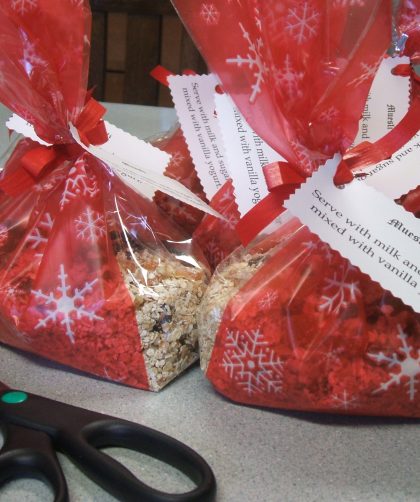 Bags of Pantry Muesli to gift